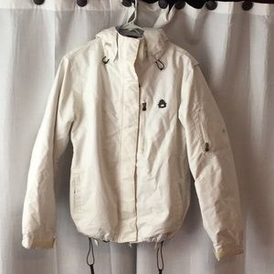 Medium size women’s ski/snowboard coat